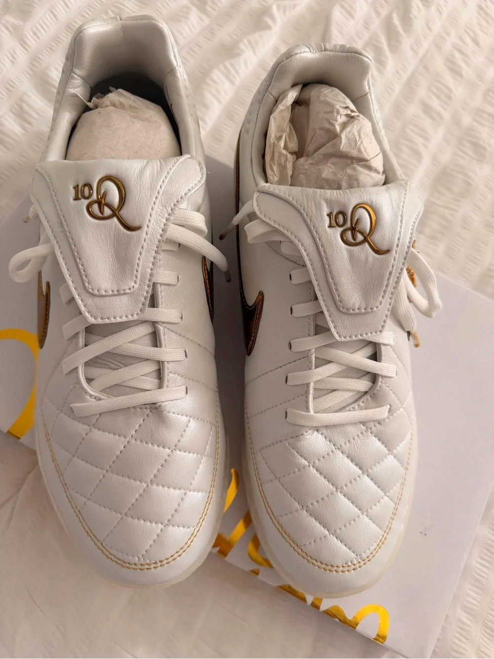 The Ronaldinho x Nike Tiempo Legend 'Touch of Gold' Indoor Shoes